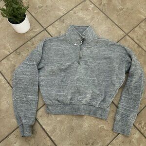 GREY QUARTER ZIP